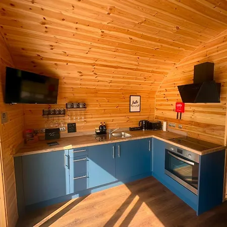 Blackstairs Glamping Pod 1 *