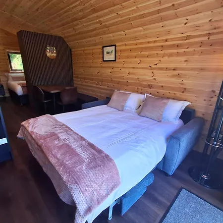 Blackstairs Glamping Pod 1